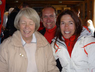 Frau Fasser (Retina International), Reinhard Rubow (Retina Implant AG), and Daniela Capelli (Retina International, from left)